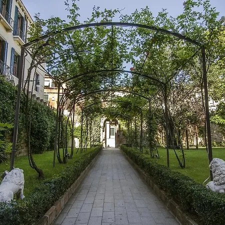 Ca' Nigra Lagoon Adults Only Hotel 4*