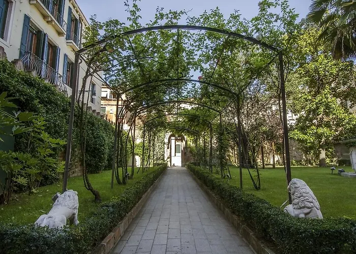 Ca' Nigra Lagoon (adults Only) 호텔 4*